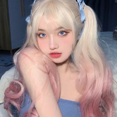 霓虹灯下的哨兵